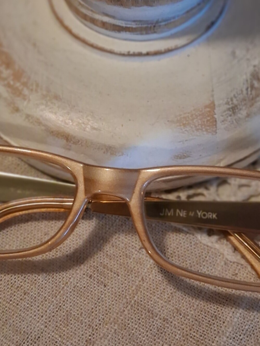JM NEW YORK Spring Temple +2.00 Gold Reading Glasses